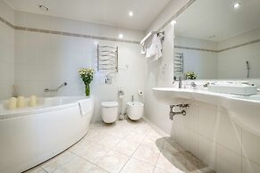 Artis Centrum Hotels