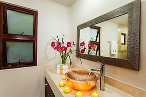 Vallarta Shores Beach Hotel