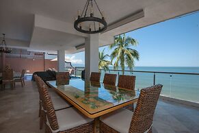 Vallarta Shores Beach Hotel