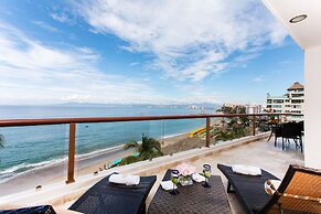 Vallarta Shores Beach Hotel