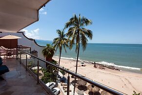 Vallarta Shores Beach Hotel
