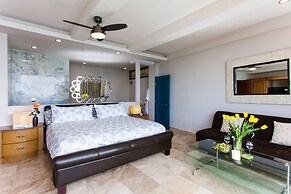 Vallarta Shores Beach Hotel