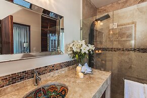 Vallarta Shores Beach Hotel