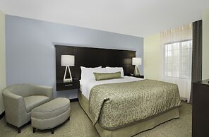 Staybridge Suites Tysons - McLean by IHG