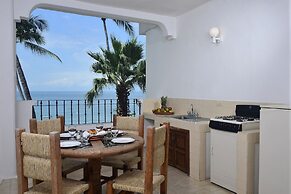 Emperador Vallarta Beachfront Hotel and Suites