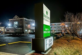 HomeTowne Studios By Red Roof Gainesville, GA