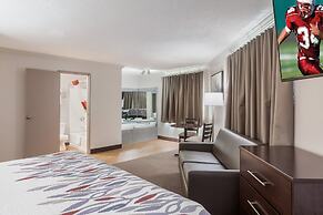 Red Roof Inn & Suites Omaha - Council Bluffs