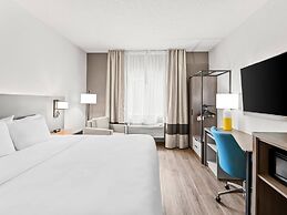 Comfort Inn & Suites Bellevue - Omaha Offutt AFB