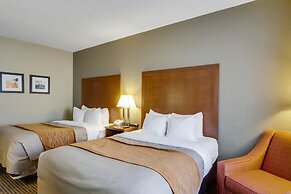 Comfort Inn & Suites Bellevue - Omaha Offutt AFB