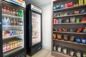 Holiday Inn Express & Suites Columbus Airport East by IHG