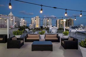 Courtyard by Marriott Miami Beach-South Beach