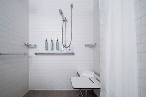 Courtyard by Marriott Miami Beach-South Beach