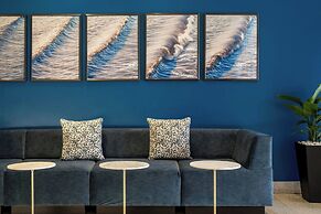 Courtyard by Marriott Miami Beach-South Beach