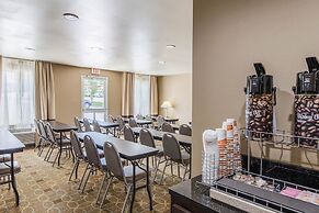 Comfort Inn & Suites Greenwood near University