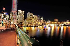 Metro Apartments on Darling Harbour - Sydney