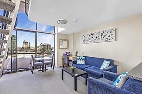 Metro Apartments on Darling Harbour - Sydney
