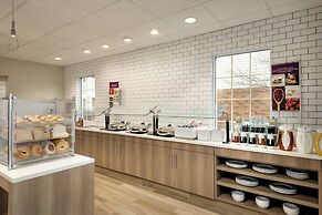 Residence Inn by Marriott West Springfield