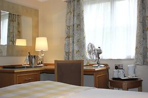 Best Western Chilworth Manor Hotel