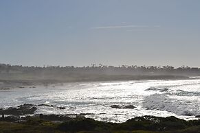 Monterey Peninsula Inn