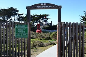 Monterey Peninsula Inn