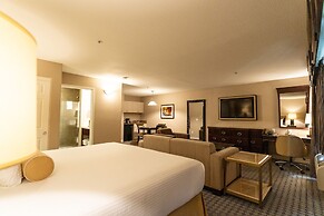 Tuscany Suites & Casino