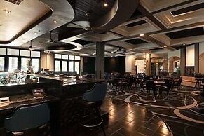Tuscany Suites & Casino