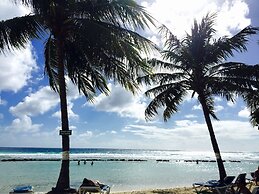 Coconut Court Beach Hotel