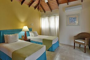 Coconut Court Beach Hotel