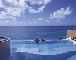 The Reefs Resort & Club