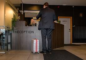 Axis Hotel