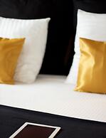 Axis Hotel