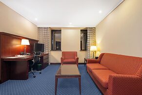 Shanghai QILU Hotel