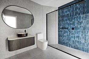 Adina Apartment Hotel Melbourne on Flinders