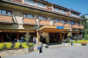 Blackcomb Lodge