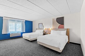 Spark by Hilton Cedar Falls