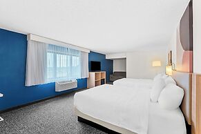 Spark by Hilton Cedar Falls