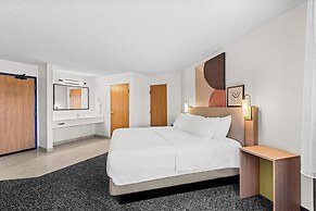 Spark by Hilton Cedar Falls