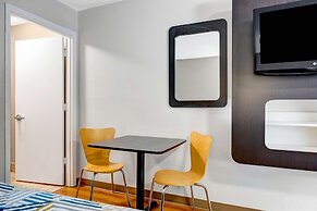 Motel 6 Portland, OR - Downtown