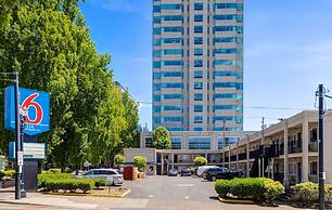 Motel 6 Portland, OR - Downtown