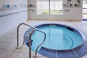 Courtyard by Marriott Long Island MacArthur Airport