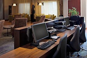 Courtyard by Marriott Long Island MacArthur Airport