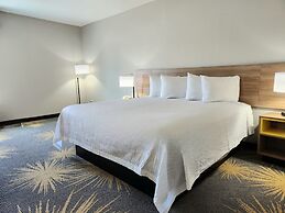 Days Inn by Wyndham LaPlace- New Orleans