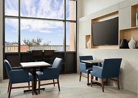 Holiday Inn Express & Suites Olive Branch by IHG