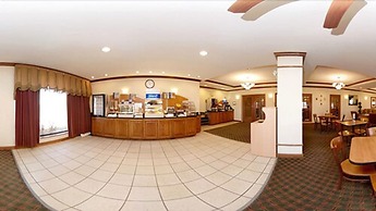 Holiday Inn Express & Suites Plainview by IHG