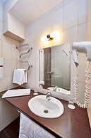 Rossiya Hotel