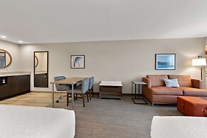 Hampton Inn & Suites by Hilton Petoskey