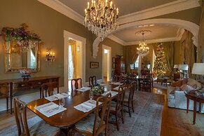 Terrell House Bed & Breakfast