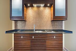 Qabila Westbay Hotel