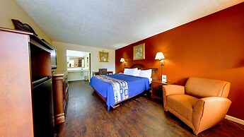 Dahlonega Mountain Inn