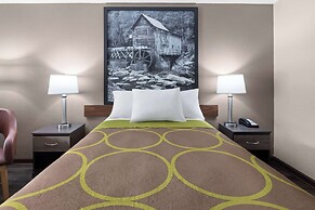 Super 8 by Wyndham Bridgeport/Clarksburg Area